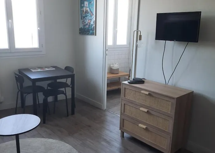 Rent 25 M2 Center, Appartamento