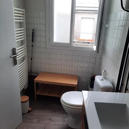 25 M2 Center, 3e Etage,3rd Floor