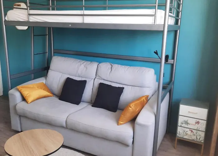 Rent 25 M2 Center, * 布雷斯特